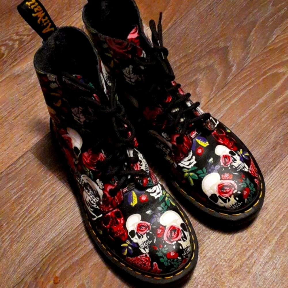 skull doc martens airwair boots
